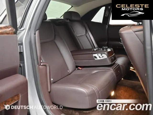 ROLLS-ROYCE Ghost 6.6 V12 2015 — photo 12 sur 26