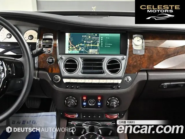 ROLLS-ROYCE Ghost 6.6 V12 2015 — photo 14 sur 26