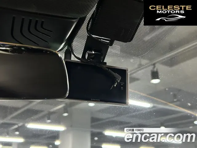 ROLLS-ROYCE 6.7 V12 Noir 2023 — photo 4 sur 26