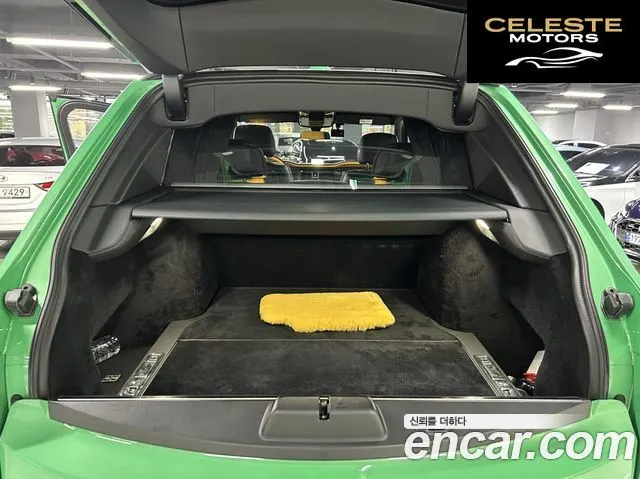 ROLLS-ROYCE 6.7 V12 Noir 2023 — photo 8 sur 26
