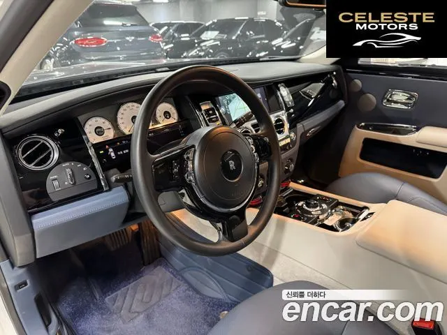 ROLLS-ROYCE Ghost 6.6 V12 2011 — photo 4 sur 21