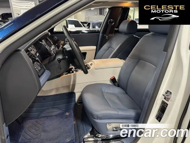 ROLLS-ROYCE Ghost 6.6 V12 2011 — photo 7 sur 21