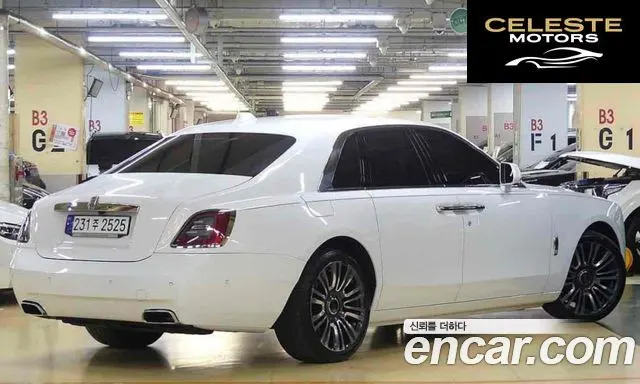 ROLLS-ROYCE Ghost 26.7 V12 2023 — photo 3 sur 20