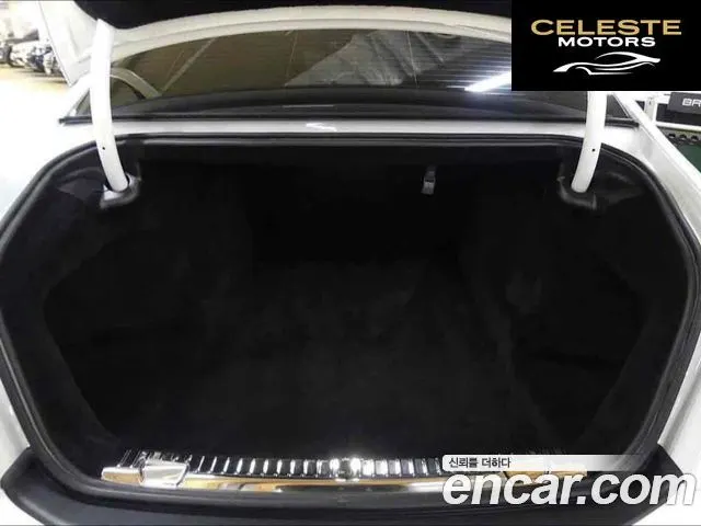 ROLLS-ROYCE Ghost 26.7 V12 2023 — photo 8 sur 20