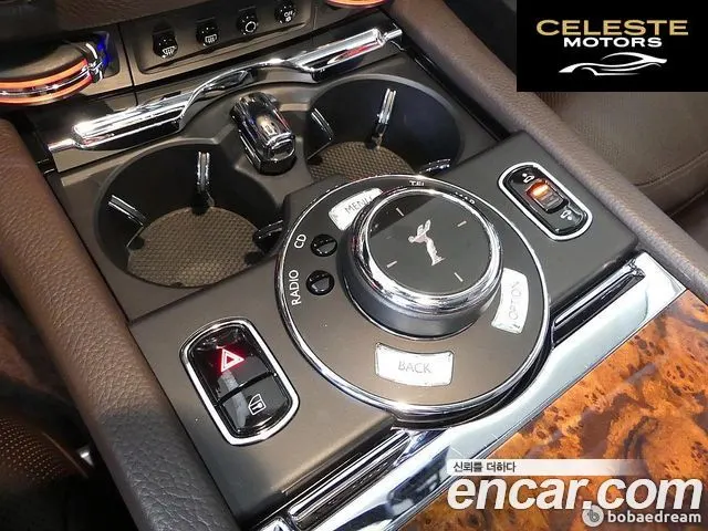ROLLS-ROYCE Ghost 6.6 V12 2015 — photo 15 sur 26