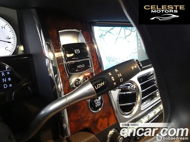 ROLLS-ROYCE Ghost 6.6 V12 2015 — photo 9 sur 26