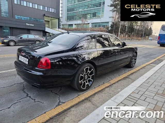 ROLLS-ROYCE Ghost 6.6 V12 2015 — photo 5 sur 21