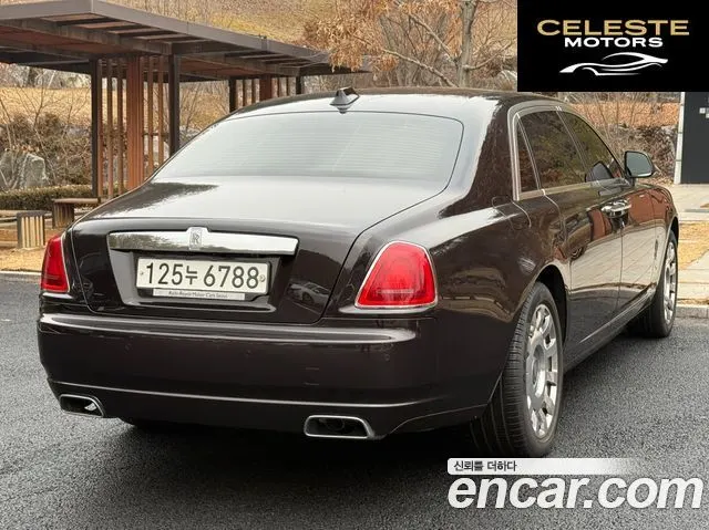 ROLLS-ROYCE Ghost 6.6 EWB V12 2019 — photo 2 sur 21