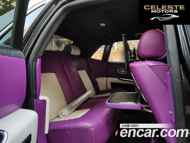 ROLLS-ROYCE Ghost 6.6 V12 2013 — photo 19 sur 26