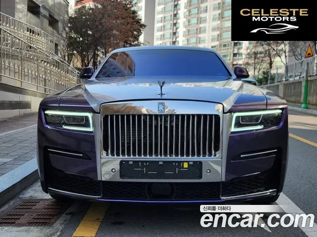 ROLLS-ROYCE Ghost 6.6 V12 2013 — photo 2 sur 26