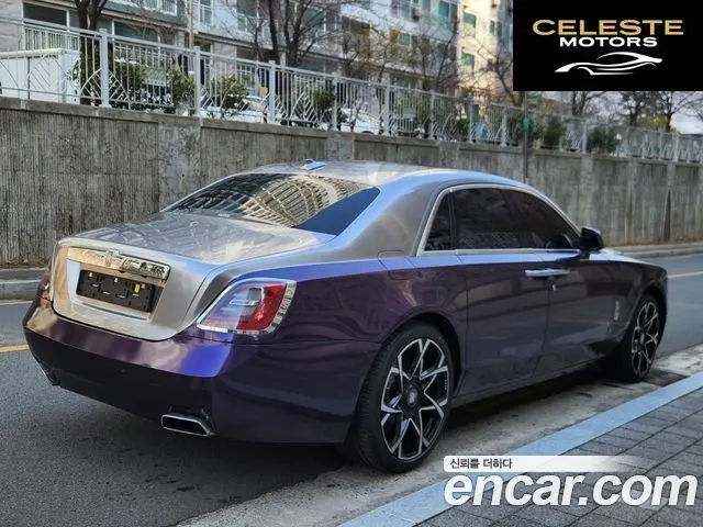ROLLS-ROYCE Ghost 6.6 V12 2013 — photo 4 sur 26