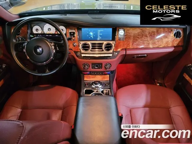 ROLLS-ROYCE Ghost 6.6 V12 2010 — photo 16 sur 26