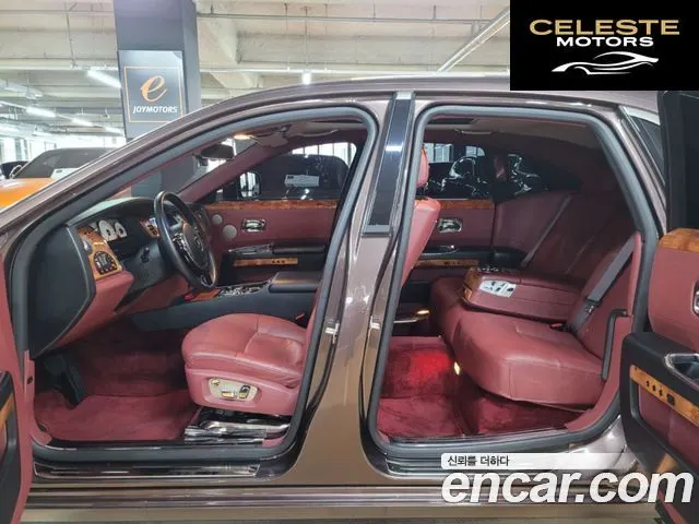 ROLLS-ROYCE Ghost 6.6 V12 2010 — photo 5 sur 26