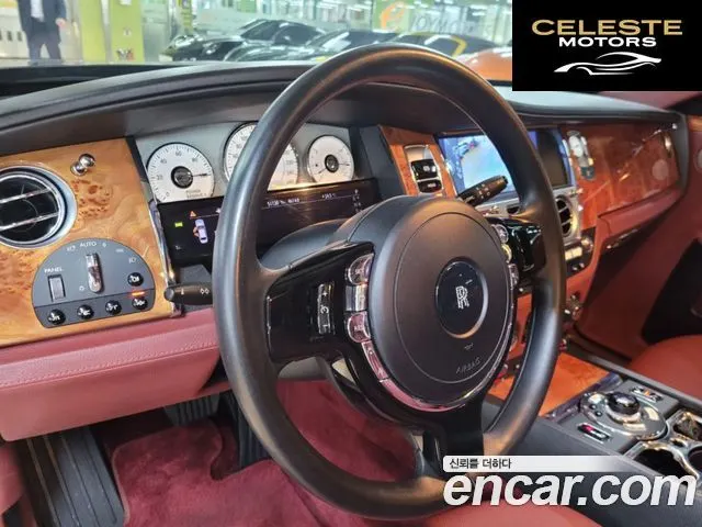 ROLLS-ROYCE Ghost 6.6 V12 2010 — photo 8 sur 26