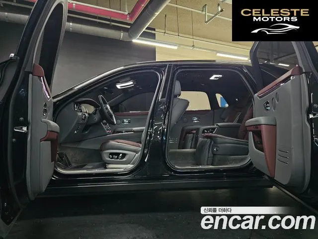 ROLLS-ROYCE Ghost 26.7 EWB V12 2022 — photo 6 sur 26