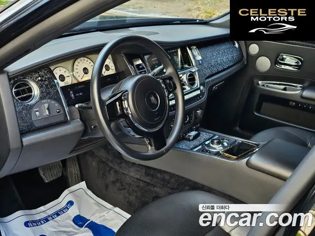 ROLLS-ROYCE Ghost 6.6 EWB V12 2013 — photo 12 sur 26