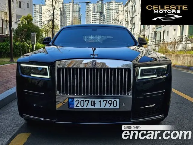 ROLLS-ROYCE Ghost 6.6 EWB V12 2013 — photo 4 sur 26