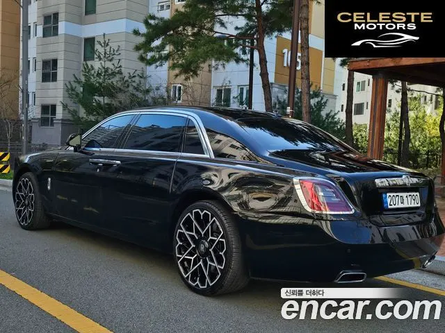ROLLS-ROYCE Ghost 6.6 EWB V12 2013 — photo 7 sur 26