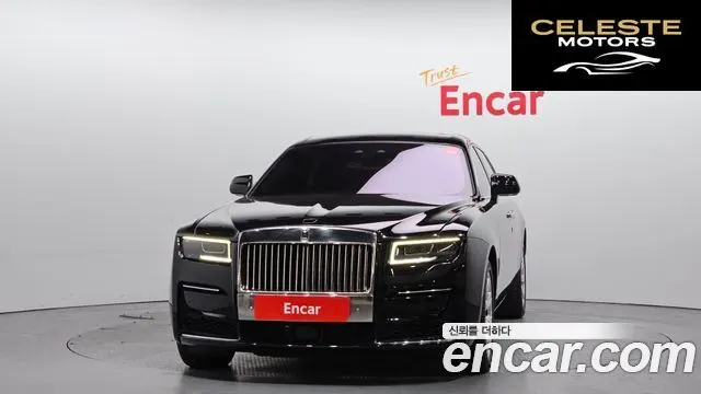 ROLLS-ROYCE Ghost 26.7 EWB V12 2023 — photo 3 sur 26