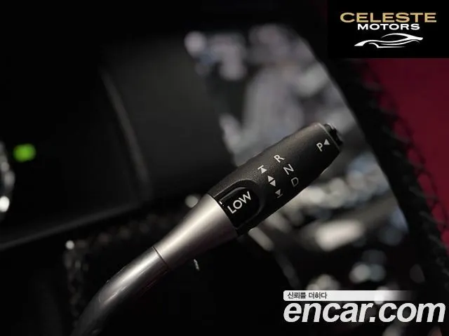 ROLLS-ROYCE 6.7 V12 Noir 2024 — photo 8 sur 26