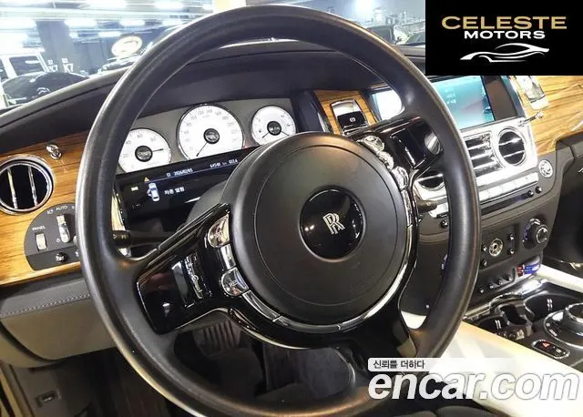 ROLLS-ROYCE Ghost 6.6 EWB V12 2016 — photo 12 sur 26