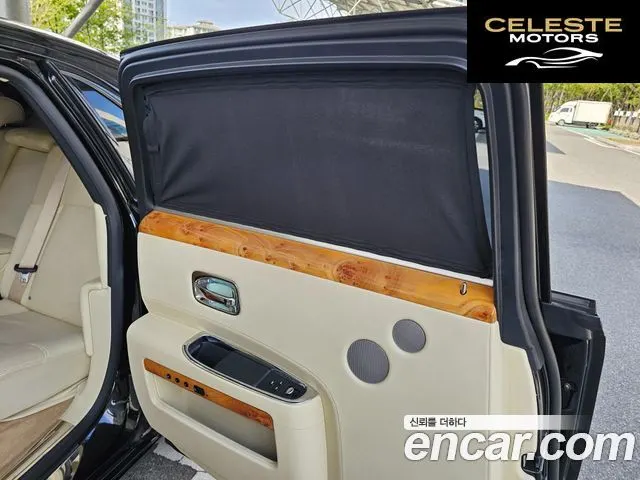 ROLLS-ROYCE Ghost 6.6 EWB V12 2013 — photo 12 sur 26