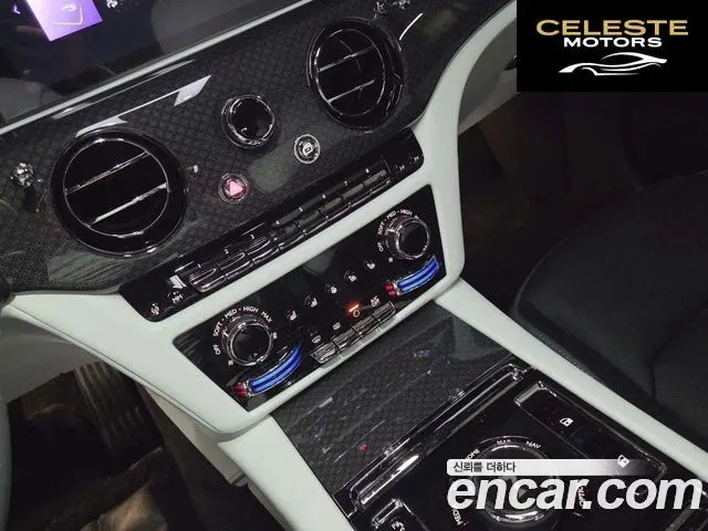 ROLLS-ROYCE Coupé Noir 2025 — photo 14 sur 24
