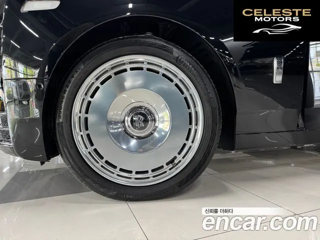 ROLLS-ROYCE Phantom 6.7 V12 2021 — photo 16 sur 23