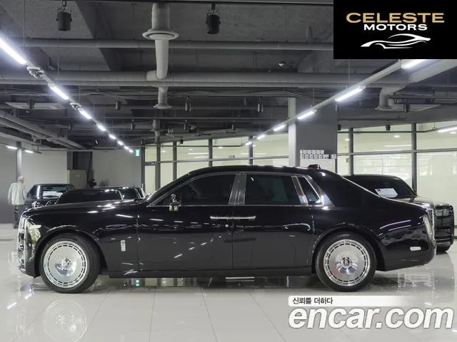 ROLLS-ROYCE Phantom 6.7 V12 2021 — photo 2 sur 23