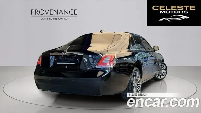 ROLLS-ROYCE Ghost 26.7 EWB V12 2023 — photo 2 sur 26