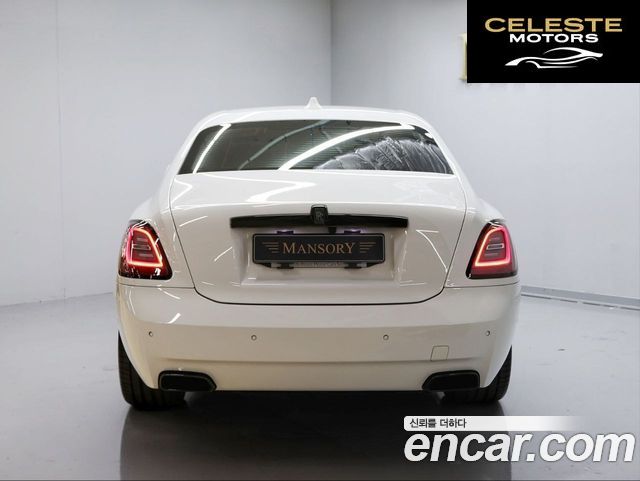 ROLLS-ROYCE Ghost 26.7 V12 Noir 2022 — photo 4 sur 26
