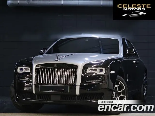 ROLLS-ROYCE Ghost 6.6 V12 Noir 2017 — photo 23 sur 26