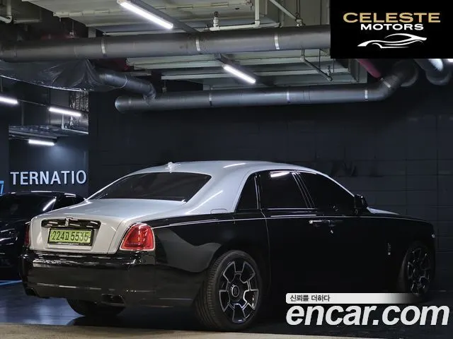 ROLLS-ROYCE Ghost 6.6 V12 Noir 2017 — photo 5 sur 26