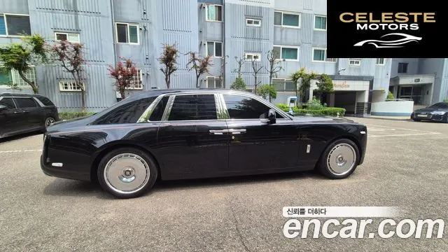 ROLLS-ROYCE Phantom 6.7 V12 2023 — photo 13 sur 26