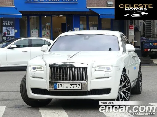 ROLLS-ROYCE Ghost 6.6 V12 2017 — photo 3 sur 26