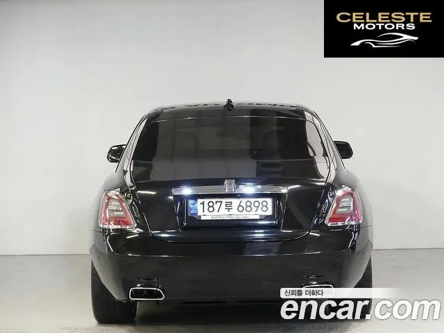ROLLS-ROYCE Ghost 26.7 V12 2021 — photo 3 sur 26