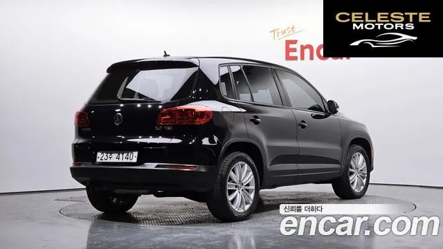 VOLKSWAGEN 2.0 TSI 2012 — photo 2 sur 26