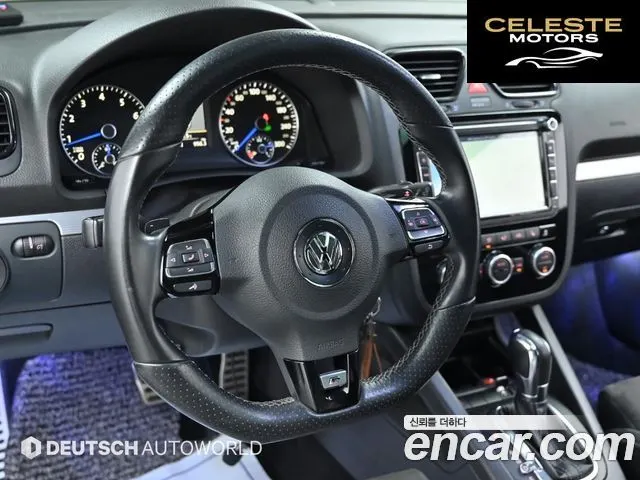VOLKSWAGEN 2.0 TSI R 2014 — photo 13 sur 26