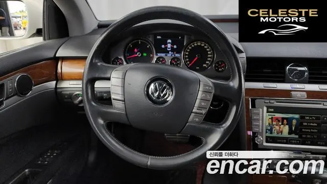 VOLKSWAGEN V6 3.0 TDI 2012 — photo 13 sur 20