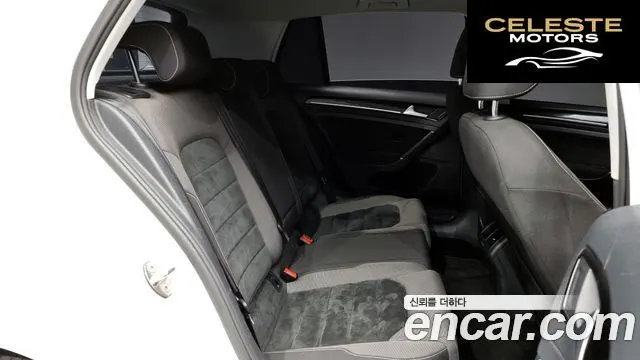 VOLKSWAGEN 71.6 TDI 2015 — photo 12 sur 20