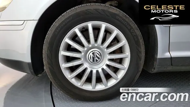 VOLKSWAGEN V6 3.2 NWB 2006 — photo 5 sur 20