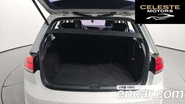 VOLKSWAGEN 72.0 TDI Premium 2015 — photo 20 sur 20