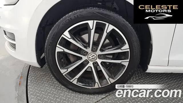 VOLKSWAGEN 72.0 TDI Premium 2015 — photo 5 sur 20