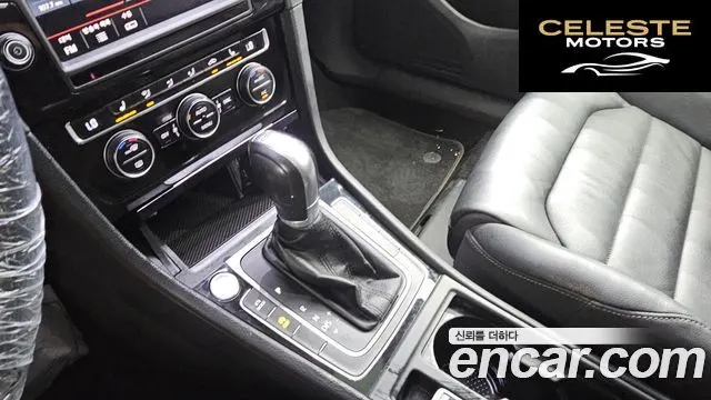 VOLKSWAGEN 72.0 TDI Premium 2015 — photo 9 sur 20