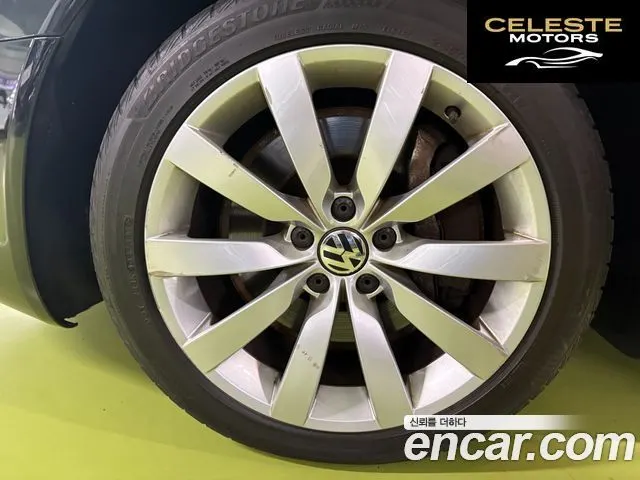 VOLKSWAGEN V6 3.0 TDI 2013 — photo 5 sur 25