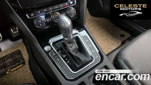 VOLKSWAGEN 2.0 TDI Premium 2018 — photo 9 sur 26