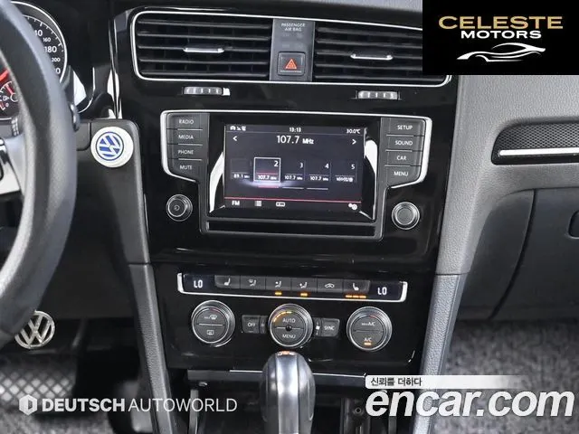 VOLKSWAGEN 72.0 TDI 2015 — photo 14 sur 26