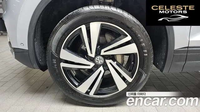 VOLKSWAGEN 33.0 TDI Premium 2020 — photo 5 sur 20