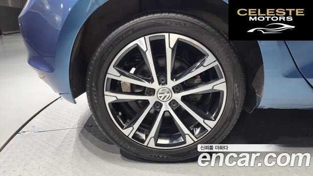 VOLKSWAGEN 72.0 TDI Premium 2015 — photo 5 sur 20