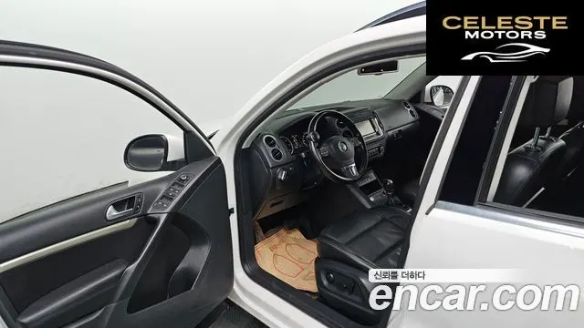 VOLKSWAGEN 2.0 TDI Premium 2013 — photo 10 sur 20